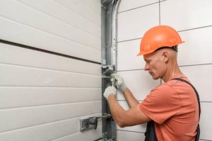 Why Houston Residents Trust Local Garage Door Companies